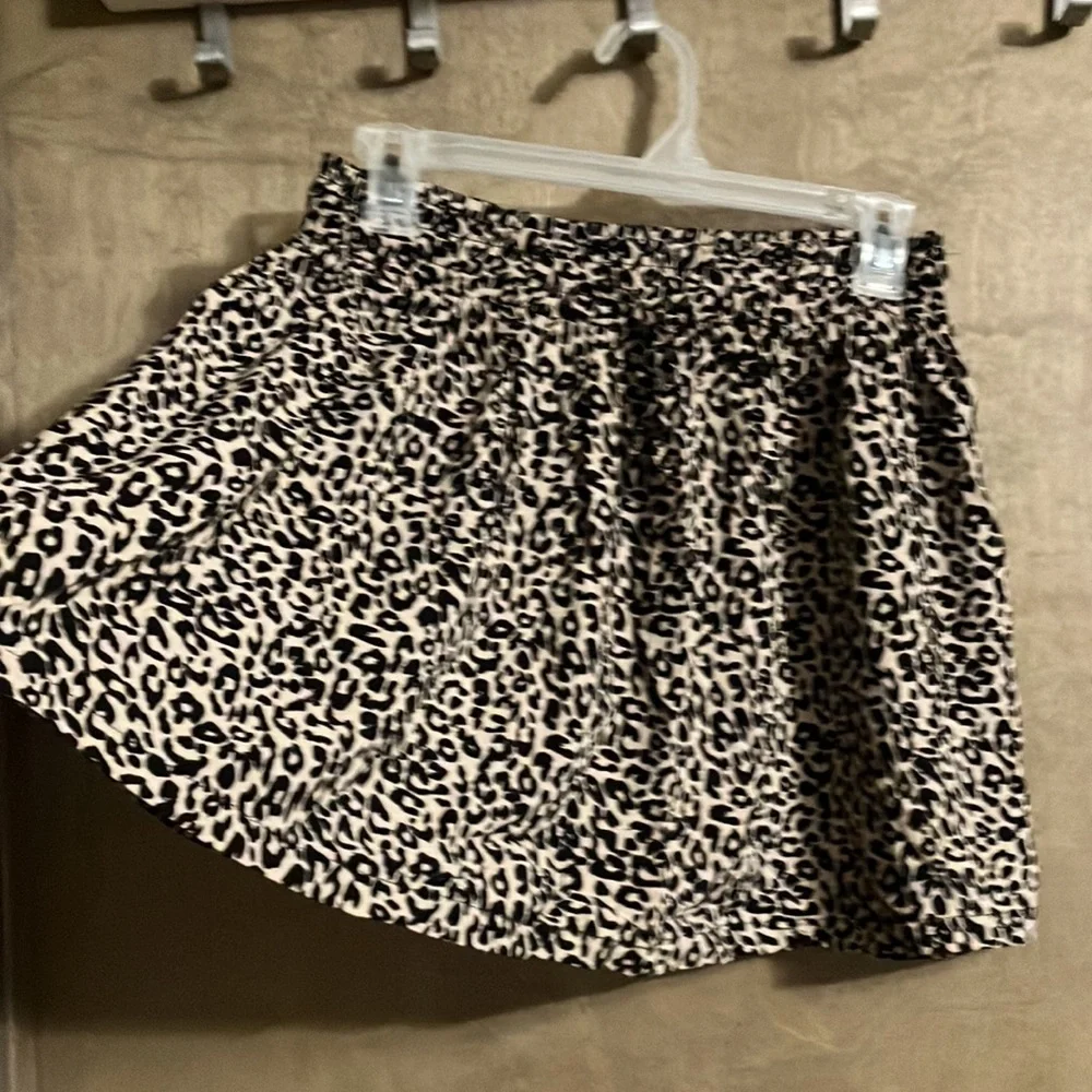 Leopard Print Mini - Picture 2 of 4
